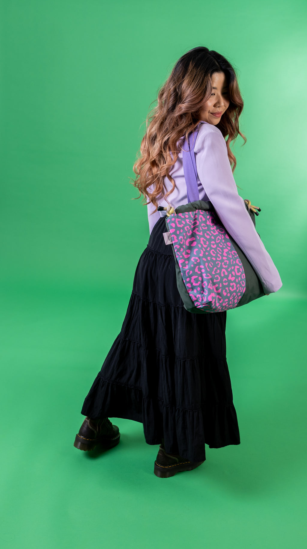 Leopard Print Maxi Tote Bag: Stylish Two-Colour Print for Fashion Enthusiasts